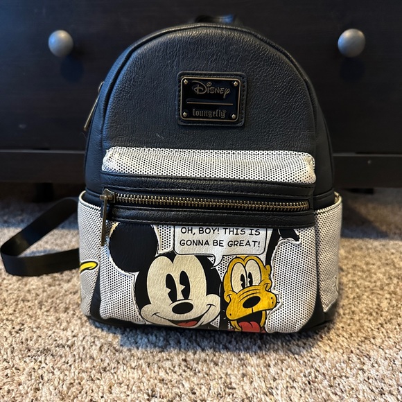 Mickey Mouse and Pluto Best Friends Great Day Loungefly Backpack RARE - Picture 1 of 8